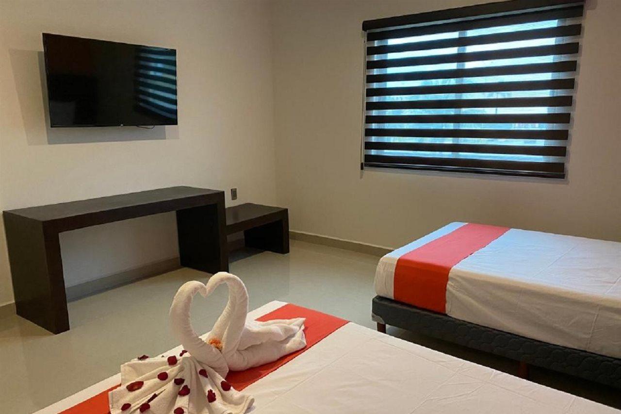 Hotel Ambra 신데 델 카르멘 외부 사진