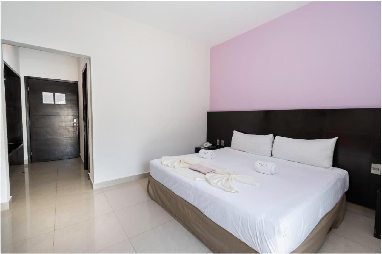 Hotel Ambra 신데 델 카르멘 외부 사진