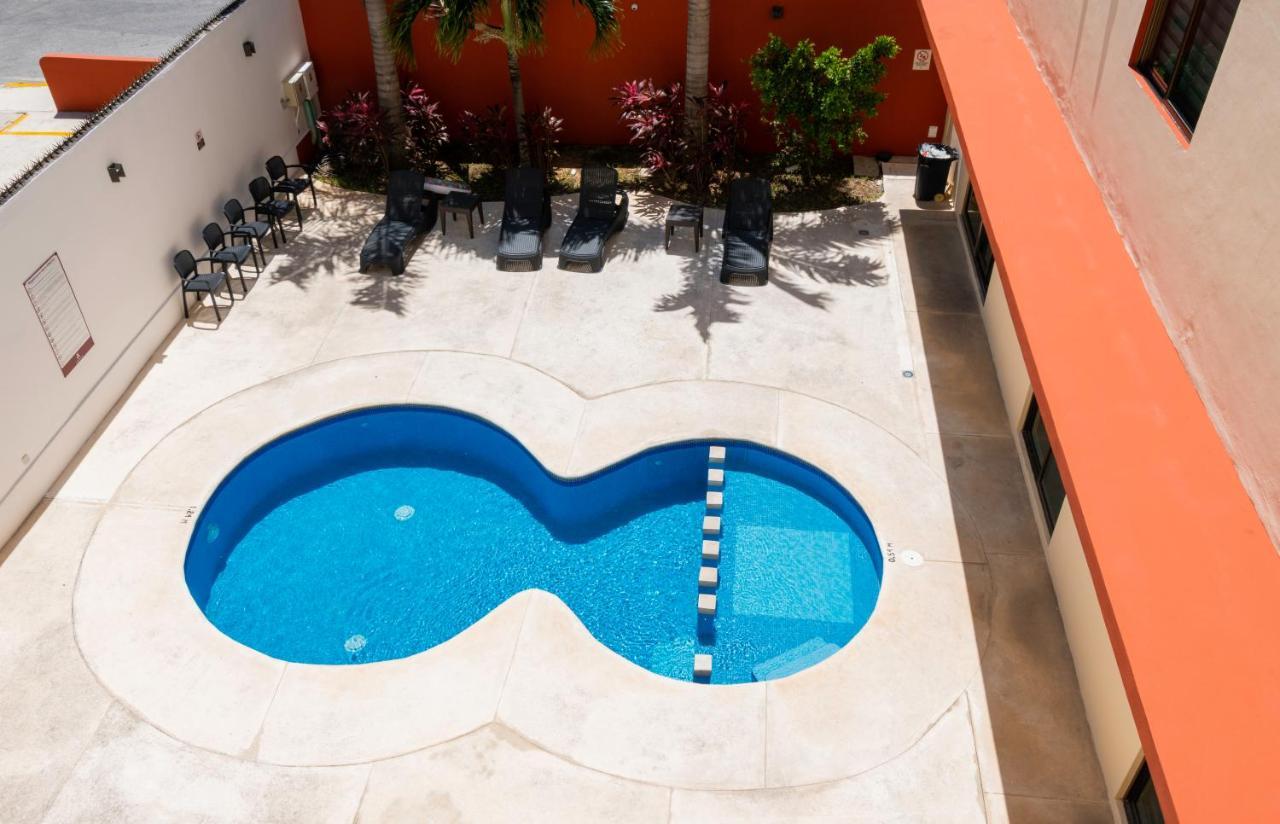Hotel Ambra 신데 델 카르멘 외부 사진